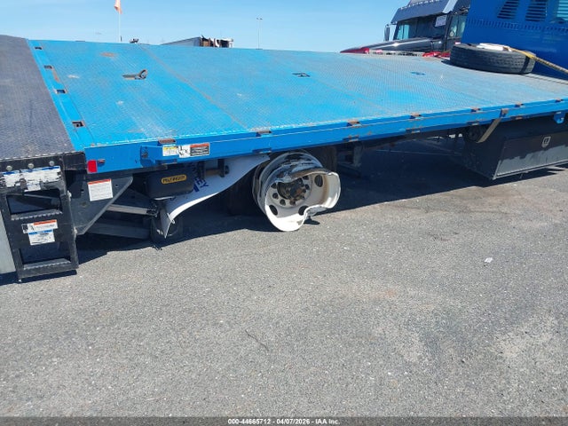 Ford F-650 Gas 2018 1FDNF6AY0JDF01617 Image 13