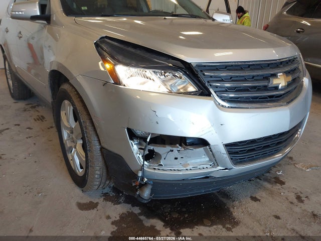Продаж на аукціоні авто 2017 Chevrolet Traverse 1lt, vin: 1GNKRGKD3HJ336830, номер лоту: 44665764