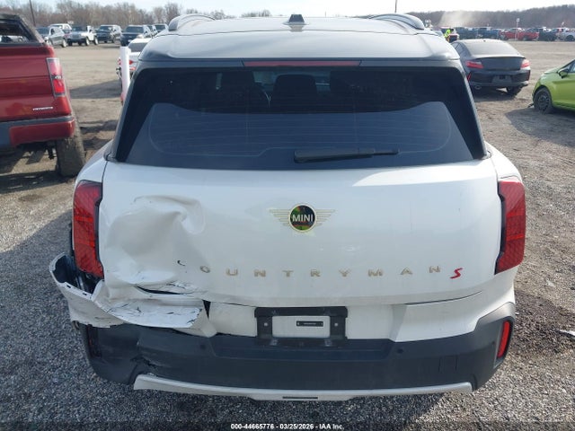 44665776 :رقم المزاد ، WMZ23GA06S7P43585 vin ، 2025 Mini Countryman Cooper S مزاد بيع