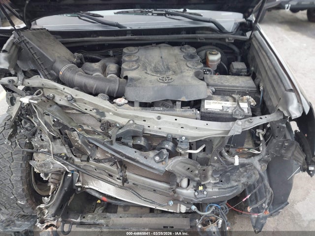 2020 TOYOTA 4RUNNER JTEZU5JR9L5222156 Photo 9