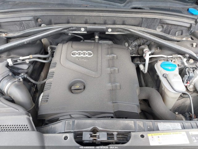 2014 Audi Q5 2.0t Premium მანქანა იყიდება აუქციონზე, vin: WA1LFAFP8EA126950, აუქციონის ნომერი: 44665858