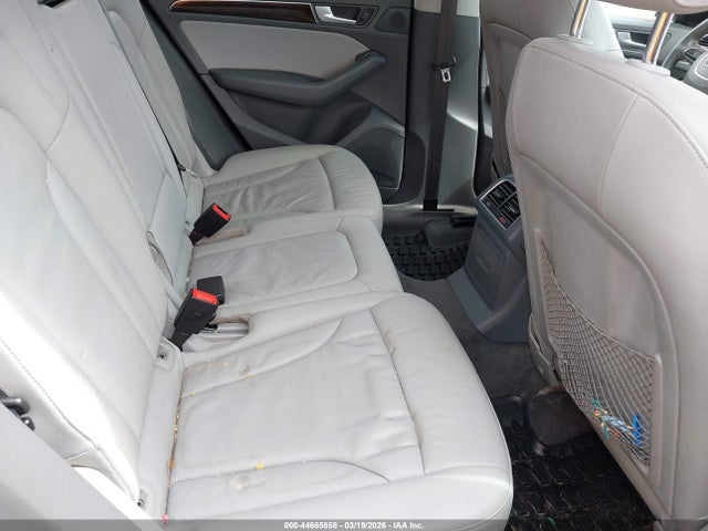 2014 Audi Q5 2.0t Premium მანქანა იყიდება აუქციონზე, vin: WA1LFAFP8EA126950, აუქციონის ნომერი: 44665858