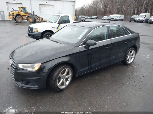 2015 AUDI A3 WAUBFGFF4F1012034 Photo 1
