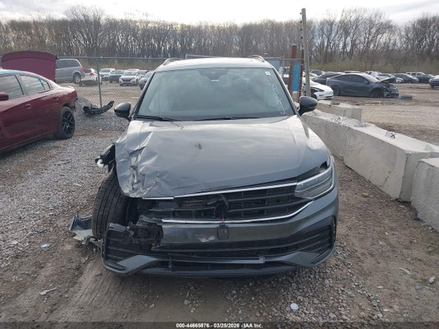 Aukcja sprzedaży 2024 Volkswagen Tiguan 2.0t Se R-line Black, vin: 3VV8B7AX5RM188592, numer aukcji: 44665876