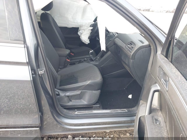 Aukcja sprzedaży 2024 Volkswagen Tiguan 2.0t Se R-line Black, vin: 3VV8B7AX5RM188592, numer aukcji: 44665876