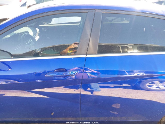 2022 Hyundai Elantra Limited მანქანა იყიდება აუქციონზე, vin: KMHLP4AG5NU224906, აუქციონის ნომერი: 44665893