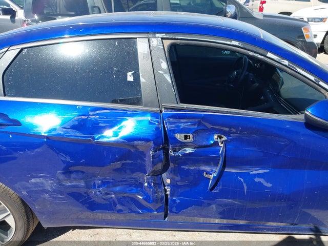 2022 Hyundai Elantra Limited მანქანა იყიდება აუქციონზე, vin: KMHLP4AG5NU224906, აუქციონის ნომერი: 44665893