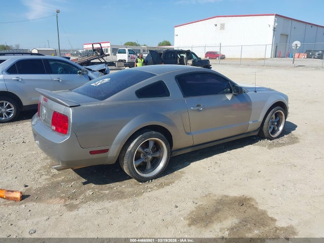 Продажа на аукционе авто 2008 Ford Mustang V6 Deluxe, vin: 1ZVHT80N685140148, номер лота: 44665901