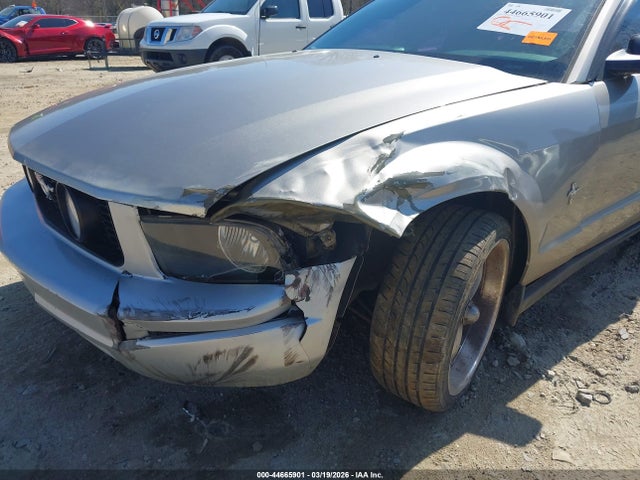 Продажа на аукционе авто 2008 Ford Mustang V6 Deluxe, vin: 1ZVHT80N685140148, номер лота: 44665901