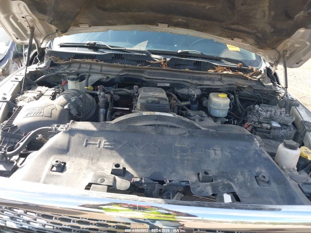44665902 :رقم المزاد ، 3C63RRJL1GG113954 vin ، 2016 Ram 3500 Laramie مزاد بيع