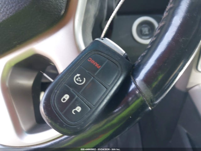 44665902 :رقم المزاد ، 3C63RRJL1GG113954 vin ، 2016 Ram 3500 Laramie مزاد بيع