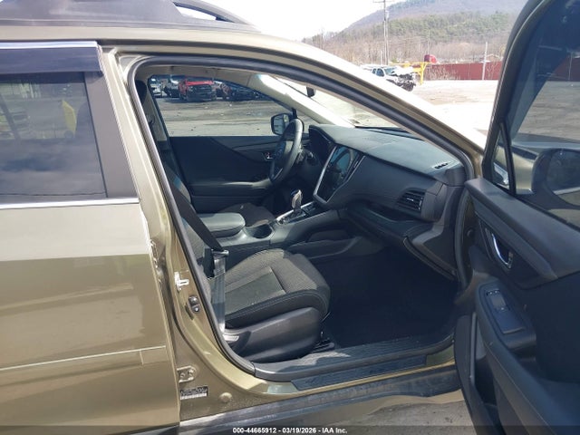 44665912 :رقم المزاد ، 4S4BTACC0L3215467 vin ، 2020 Subaru Outback Premium مزاد بيع