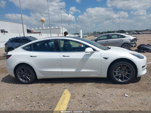 Продажа на аукционе авто 2018 Tesla Model 3 Long Range/mid Range, vin: 5YJ3E1EA1JF012408, номер лота: 44665918
