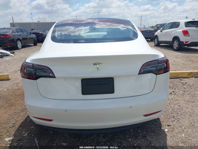 Продажа на аукционе авто 2018 Tesla Model 3 Long Range/mid Range, vin: 5YJ3E1EA1JF012408, номер лота: 44665918