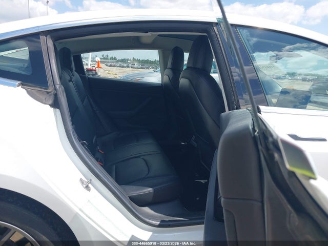 Продажа на аукционе авто 2018 Tesla Model 3 Long Range/mid Range, vin: 5YJ3E1EA1JF012408, номер лота: 44665918