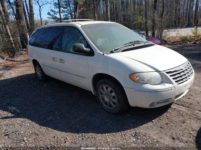 2005 CHRYSLER TOWN & COUNTRY 2C8GP64LX5R126606