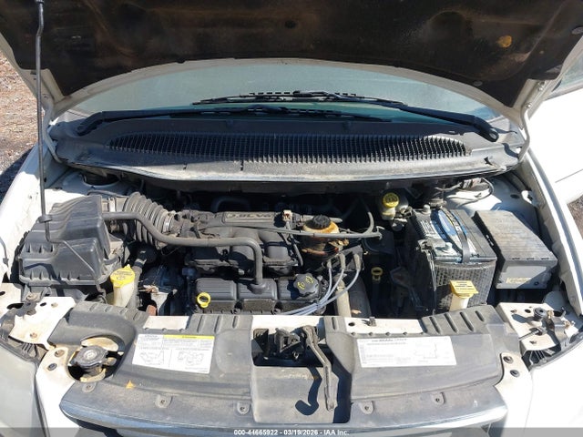 2005 CHRYSLER TOWN & COUNTRY 2C8GP64LX5R126606 Photo 9