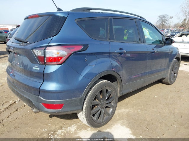 Продаж на аукціоні авто 2018 Ford Escape Se, vin: 1FMCU0GD8JUA70636, номер лоту: 44665931