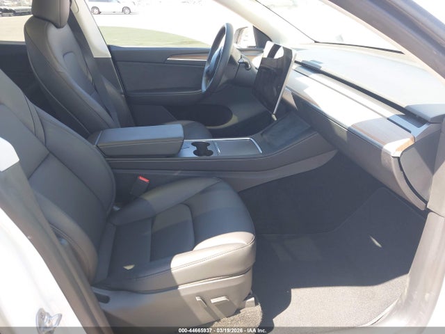 2023 TESLA MODEL Y 7SAYGDEE7PF887900 Photo 4