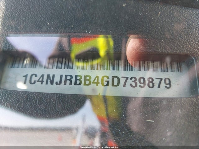 1C4NJRBB4GD739879 Jeep Patriot Sport Se