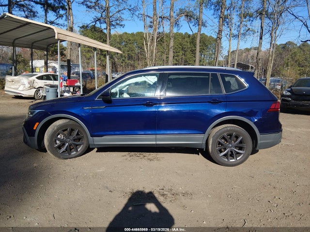 Продаж на аукціоні авто 2022 Volkswagen Tiguan 2.0t Se, vin: 3VV3B7AX9NM021284, номер лоту: 44665969