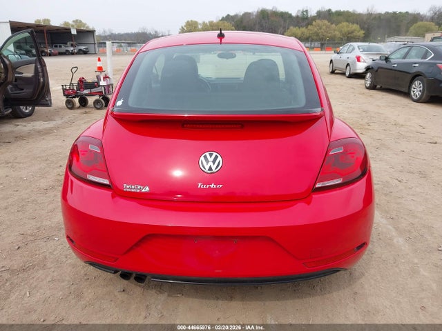 44665976 :رقم المزاد ، 3VWFD7AT4KM709155 vin ، 2019 Volkswagen Beetle مزاد بيع