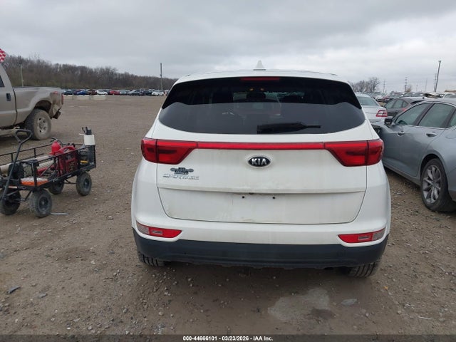 Продажа на аукционе авто 2018 Kia Sportage Lx, vin: KNDPMCAC9J7430583, номер лота: 44666101