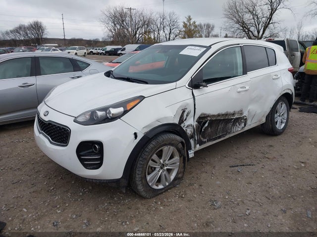 Продажа на аукционе авто 2018 Kia Sportage Lx, vin: KNDPMCAC9J7430583, номер лота: 44666101