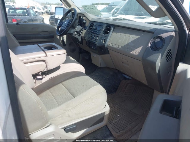 2008 Ford F-450 Chassis Xl/xlt მანქანა იყიდება აუქციონზე, vin: 1FDXF46R48EA94565, აუქციონის ნომერი: 44666104
