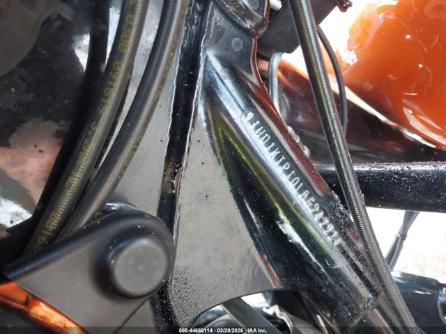 2020 HARLEY-DAVIDSON FLTRXS 1HD1KTP10LB624791 Photo 9