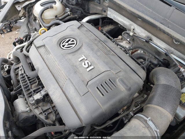 44666119 :رقم المزاد ، 3VW4T7AU6FM016306 vin ، 2015 Volkswagen Golf Gti 2.0t Se 4-door مزاد بيع