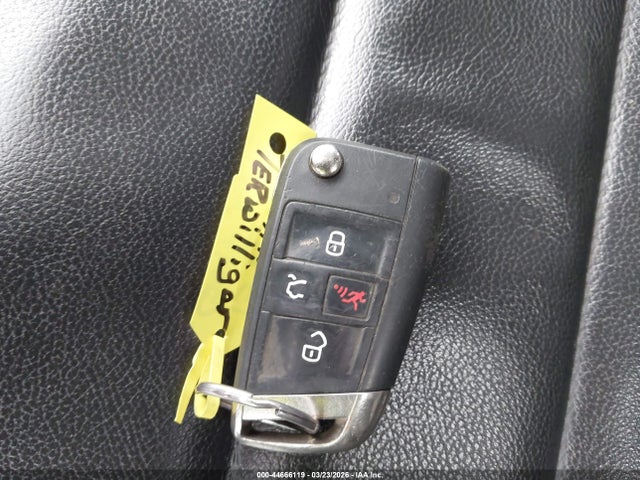 44666119 :رقم المزاد ، 3VW4T7AU6FM016306 vin ، 2015 Volkswagen Golf Gti 2.0t Se 4-door مزاد بيع