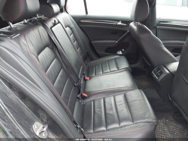44666119 :رقم المزاد ، 3VW4T7AU6FM016306 vin ، 2015 Volkswagen Golf Gti 2.0t Se 4-door مزاد بيع
