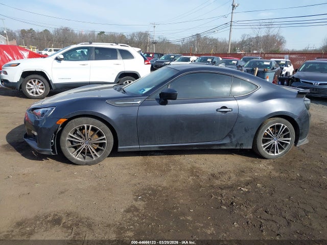 2014 Subaru Brz Limited მანქანა იყიდება აუქციონზე, vin: JF1ZCAC14E9605916, აუქციონის ნომერი: 44666123