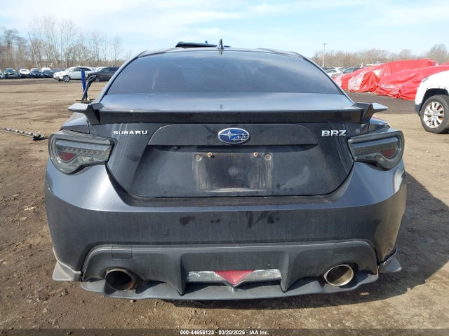 2014 Subaru Brz Limited მანქანა იყიდება აუქციონზე, vin: JF1ZCAC14E9605916, აუქციონის ნომერი: 44666123