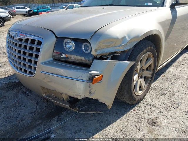 Продажа на аукционе авто 2007 Chrysler 300 Touring, vin: 2C3KA53G57H629906, номер лота: 44666127