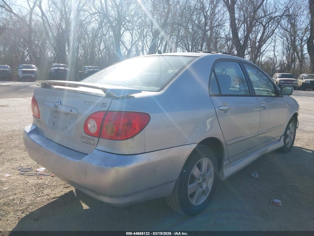 2004 TOYOTA COROLLA 1NXBR32E74Z232033 Photo 3