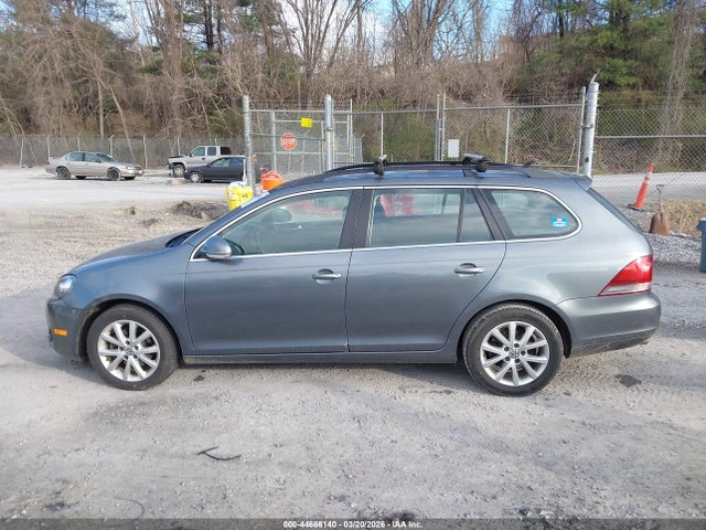 44666140 :رقم المزاد ، 3VWPP7AJ7CM665552 vin ، 2012 Volkswagen Jetta Sportwagen 2.5l Se مزاد بيع