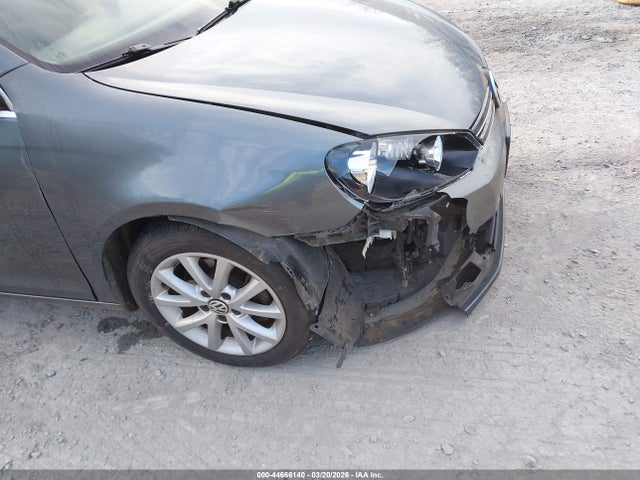 44666140 :رقم المزاد ، 3VWPP7AJ7CM665552 vin ، 2012 Volkswagen Jetta Sportwagen 2.5l Se مزاد بيع