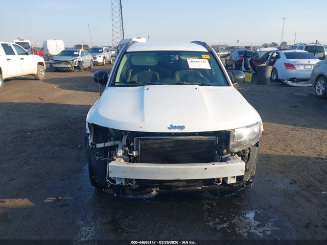 2016 Jeep Compass Sport მანქანა იყიდება აუქციონზე, vin: 1C4NJCBA9GD743141, აუქციონის ნომერი: 44666147