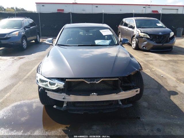 Aukcja sprzedaży 2017 Bmw 320i Xdrive, vin: WBA8A3C32HK693187, numer aukcji: 44666223