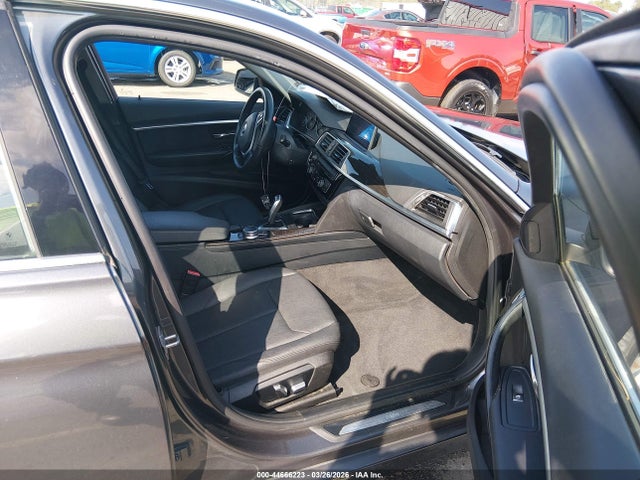 Aukcja sprzedaży 2017 Bmw 320i Xdrive, vin: WBA8A3C32HK693187, numer aukcji: 44666223