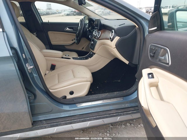 2015 MERCEDES-BENZ GLA 250 WDCTG4EB3FJ127655 Photo 4