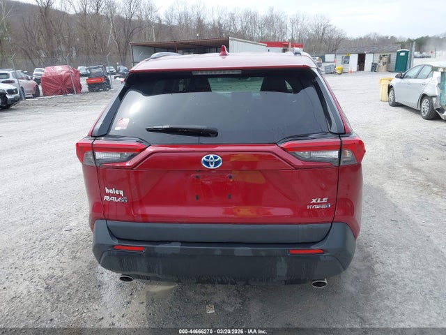 Продажа на аукционе авто 2021 Toyota Rav4 Hybrid Xle, vin: JTMRWRFV8MD116512, номер лота: 44666270