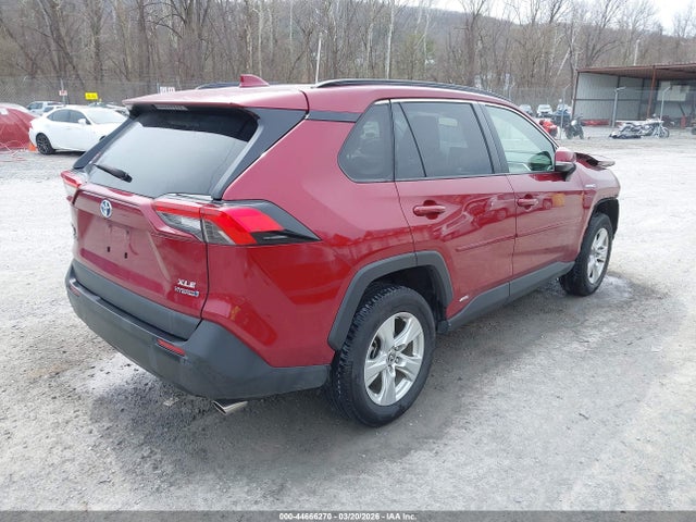 Продажа на аукционе авто 2021 Toyota Rav4 Hybrid Xle, vin: JTMRWRFV8MD116512, номер лота: 44666270