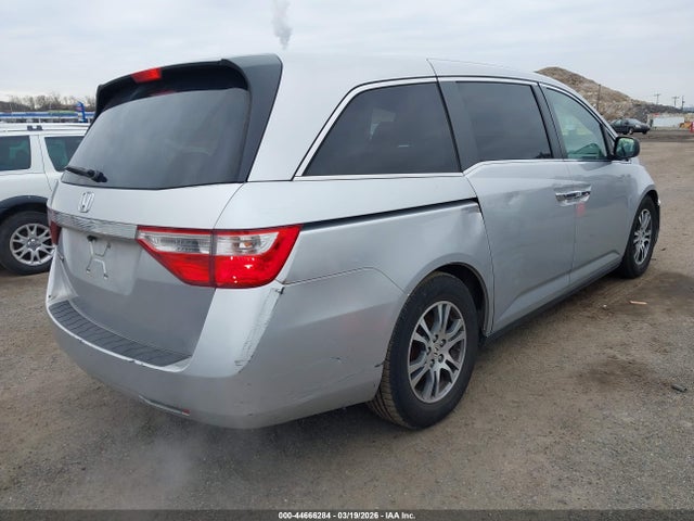 2011 HONDA ODYSSEY 5FNRL5H49BB063704 Photo 3