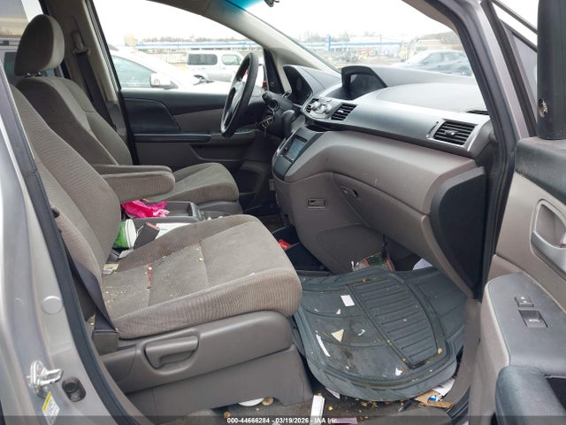 2011 HONDA ODYSSEY 5FNRL5H49BB063704 Photo 4