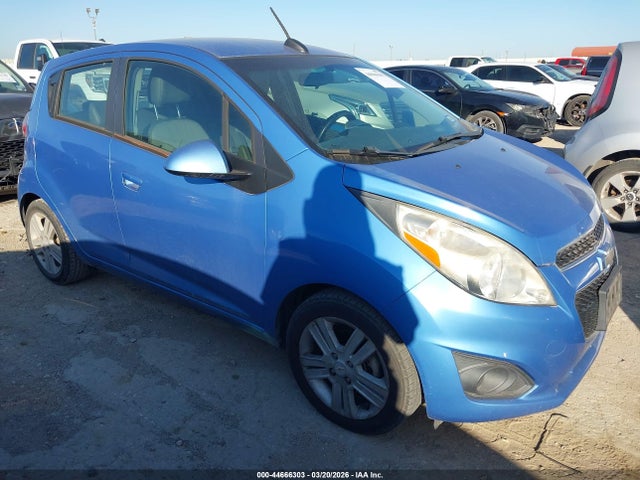 Chevrolet Spark 1lt Cvt 2015 KL8CD6S91FC730578 Image 1