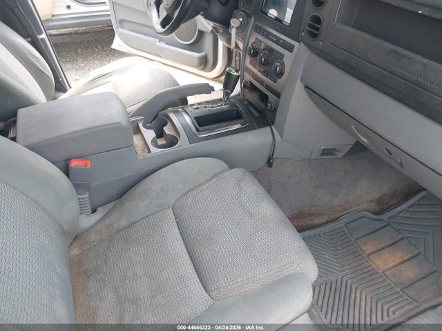 2007 Jeep Commander Sport მანქანა იყიდება აუქციონზე, vin: 1J8HG48K07C696307, აუქციონის ნომერი: 44666323
