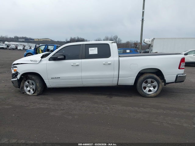 Продажа на аукционе авто 2022 Ram 1500 Big Horn  4x4 6'4 Box, vin: 1C6SRFMT3NN267124, номер лота: 44666327